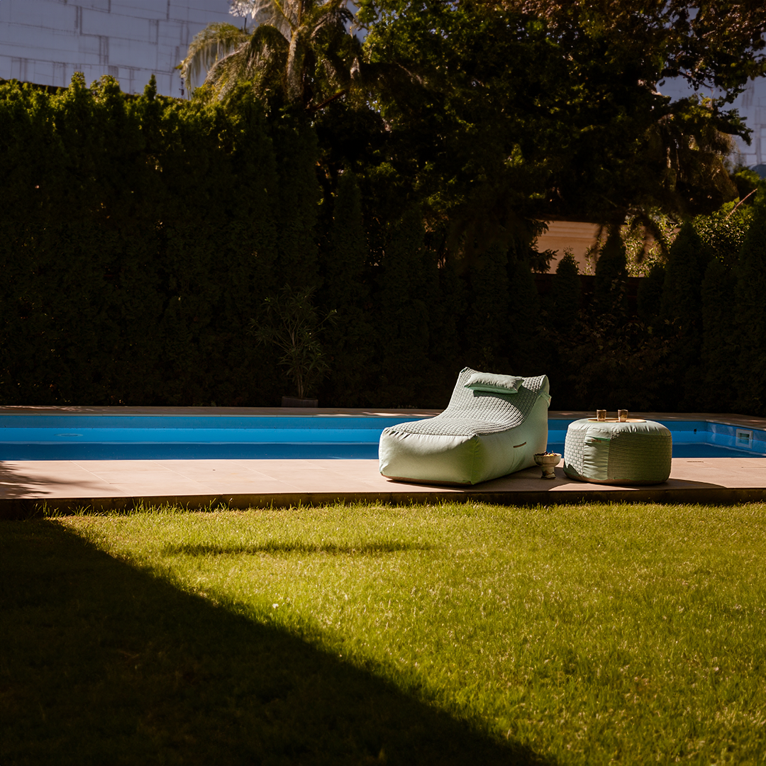 BIKINI LOUNGE - Hocker / Tisch*
