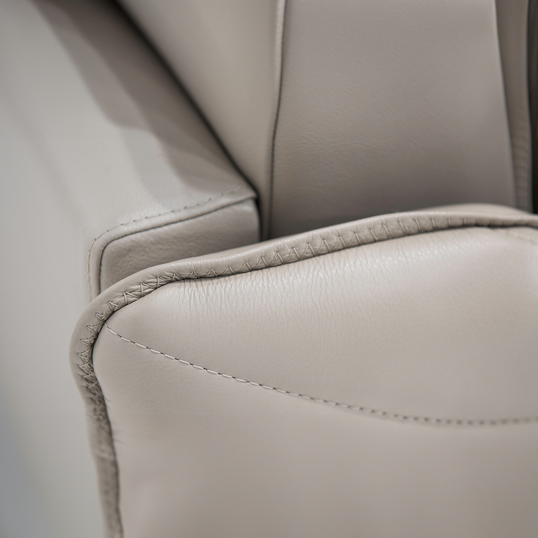 GAMMA Schlafsofas-Trägerelemente aus massiver Buche, verstärkt mit Holzplattenelementen-detail