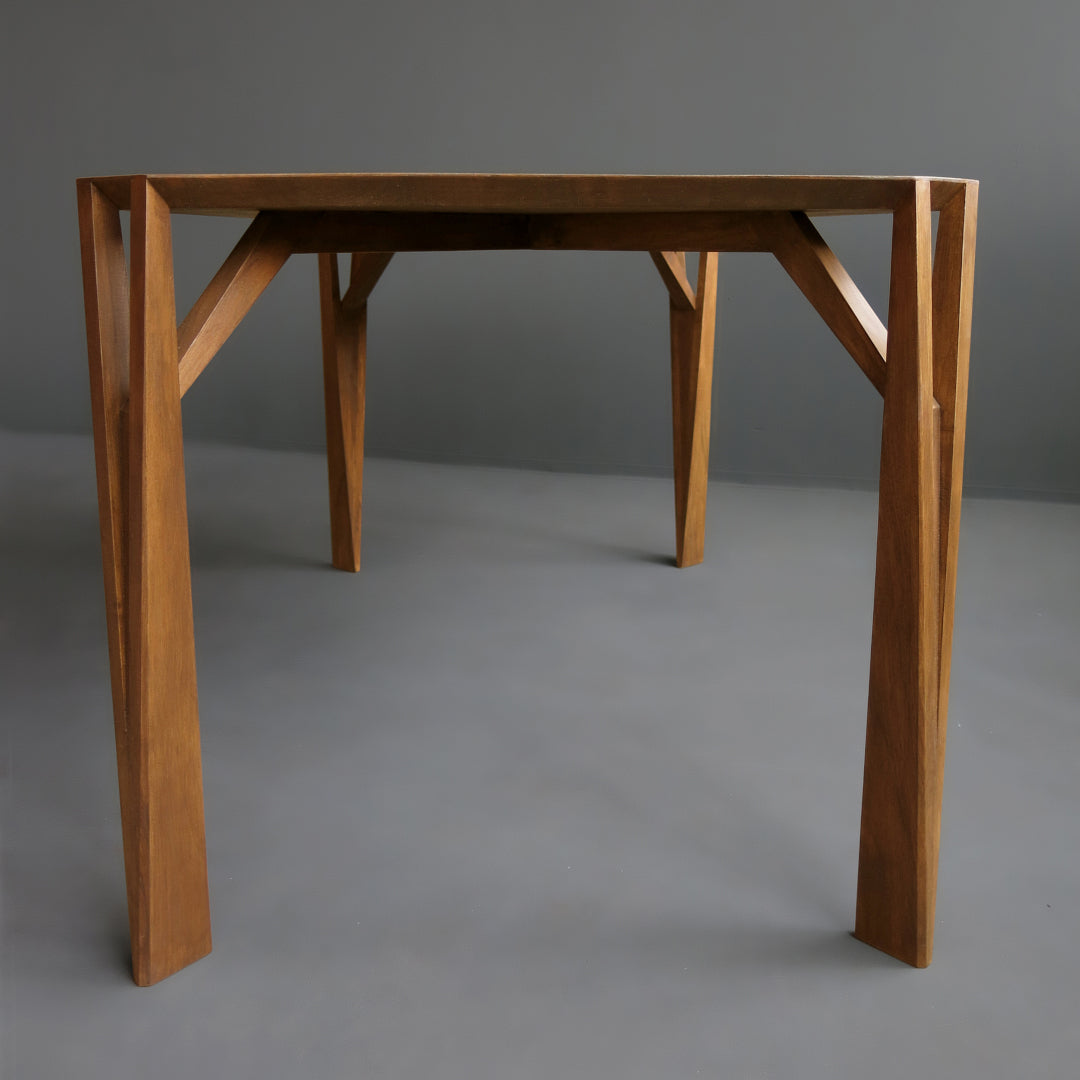 KAMINARI-Designer Esstisch aus Massivholz-frontansicht