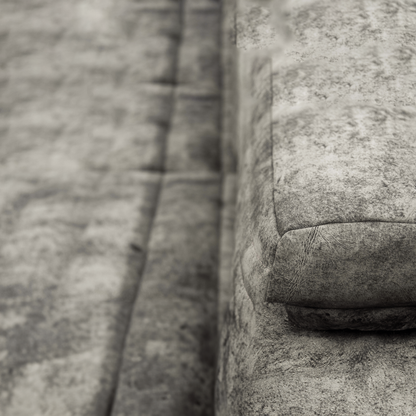 Sofa TOLEDO- Tragende Elemente aus massiver Buche, verstärkt mit Holzplattenelementen-detail