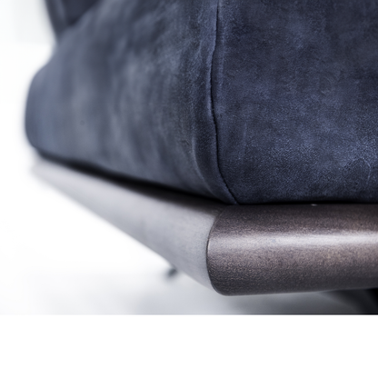 Sofa SAMOA- Tragende Elemente aus massiver Buche, verstärkt mit Holzplattenelementen-detail